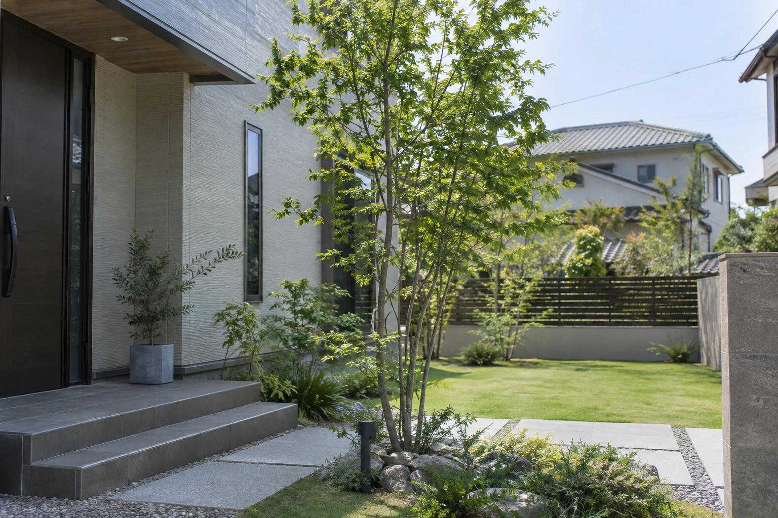 岡山市で入居前にシンボルツリーを植えるにはに関連する庭の風景