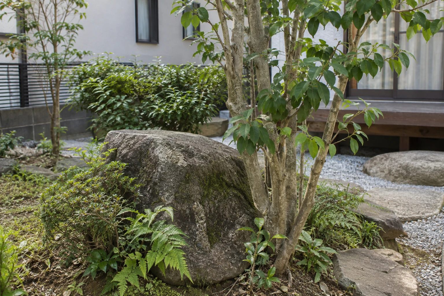残したい物を伝え、移動・撤去は未定でも相談できるに関連する庭の細部